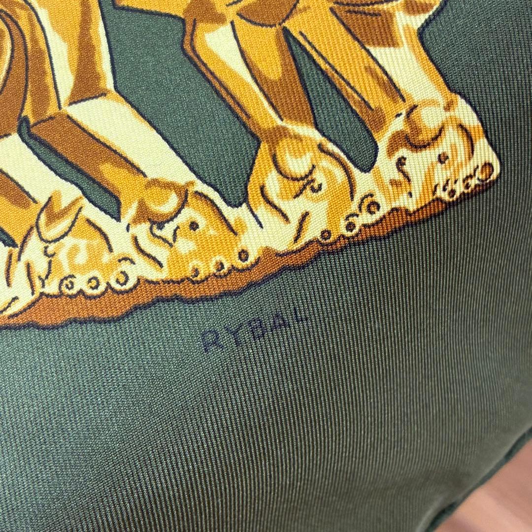 ∞ HERMES エルメス　カレ90　黄金の騎士 スカーフ