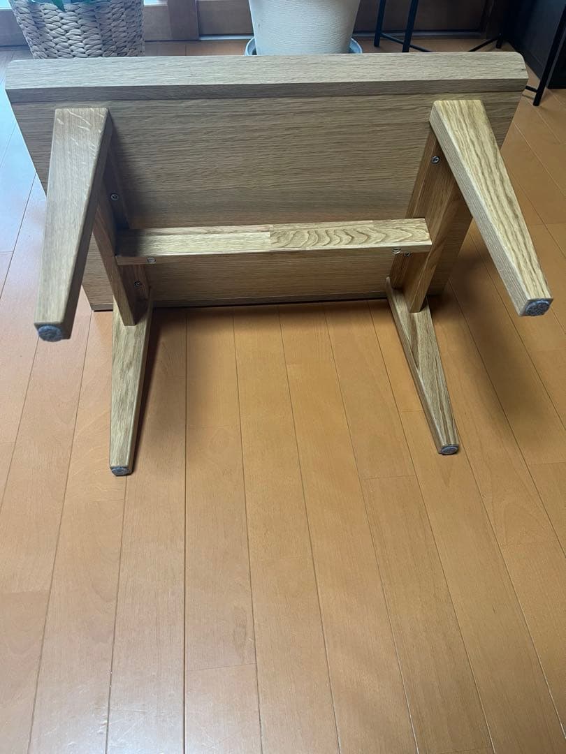 IKEA GUTTANEグッタネ サイドテーブル