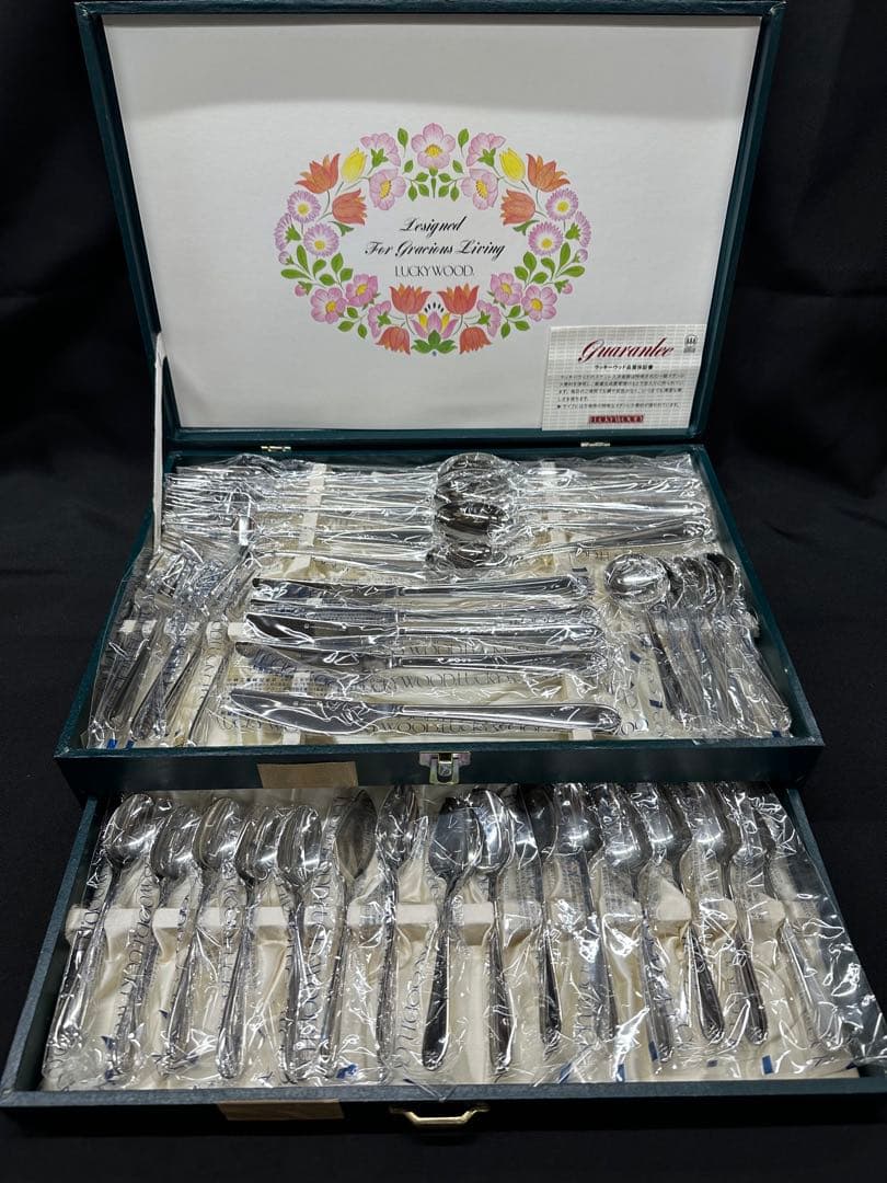【未使用保管品】LUCKY WOOD ステンレス　カトラリー　40P 8種