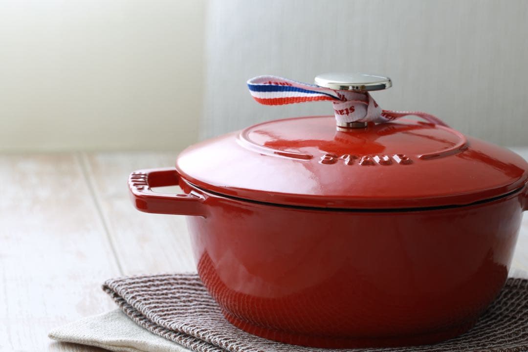 【新品・STAUB】WANABE チェリー16cm Ｓストウブ 両手鍋