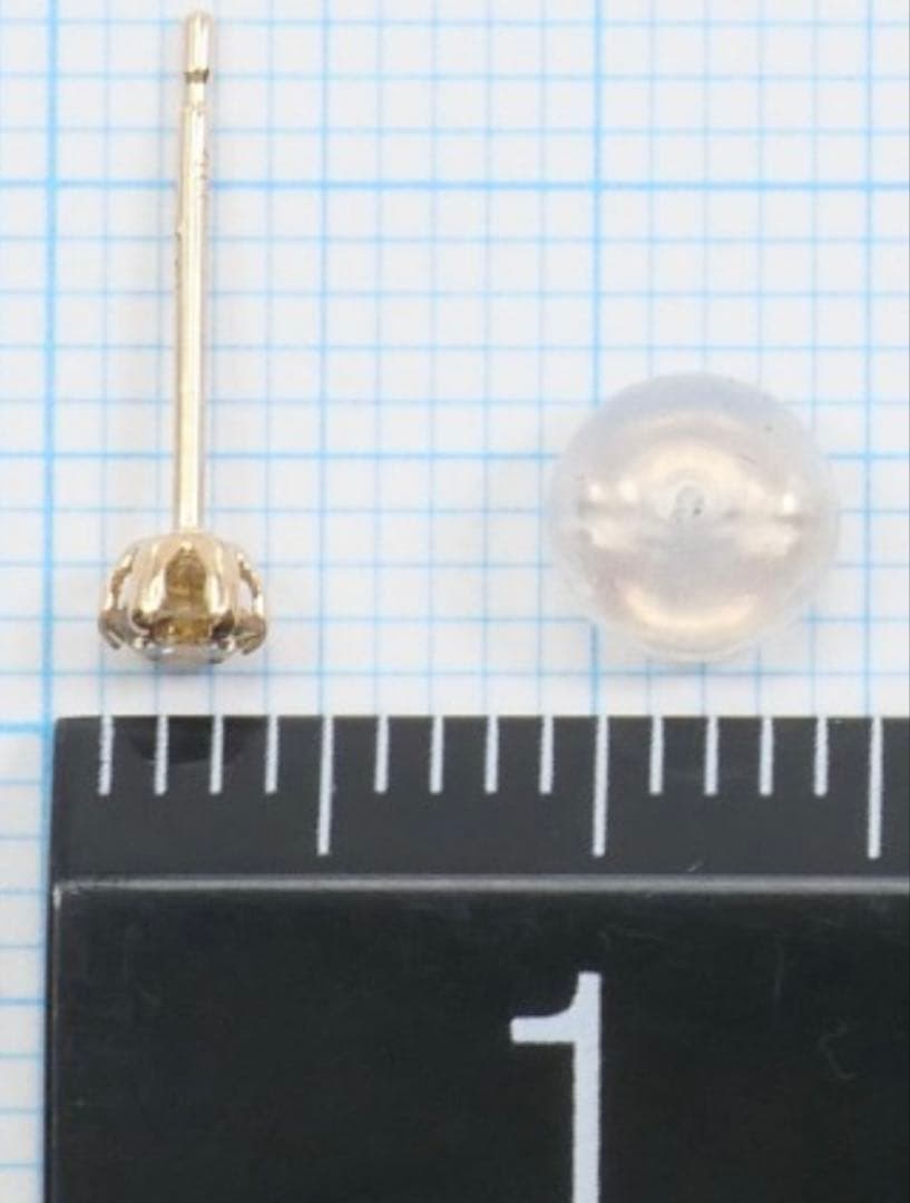 K18PG ピアス 天然ダイヤ 0.10 ×2 総重量約0.2g 美品