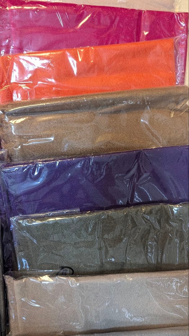 ネパール直輸入・カシミヤ100% ストール 22枚セット（11色×各2枚）