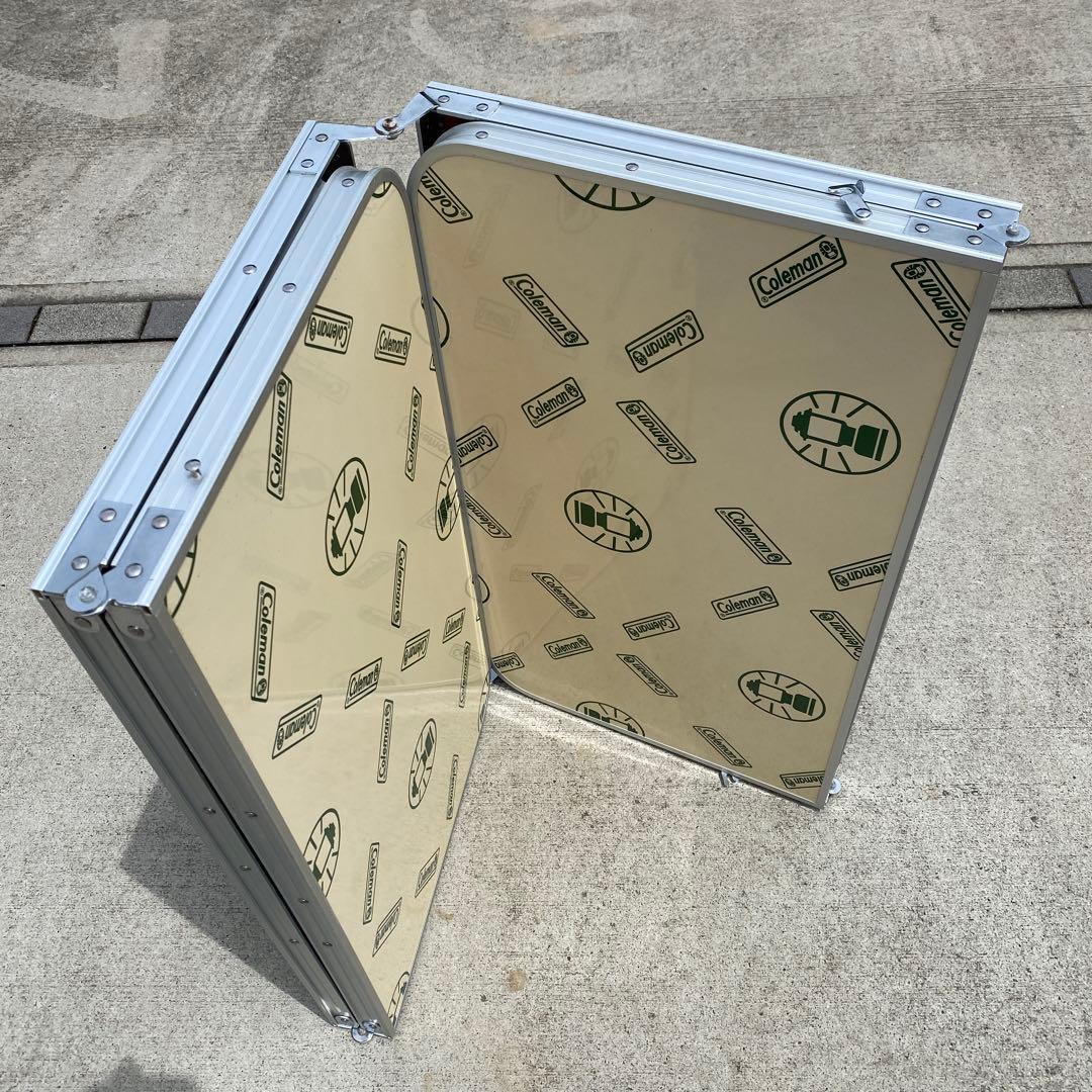 Coleman コールマン　フォールディングテーブル8 四折り