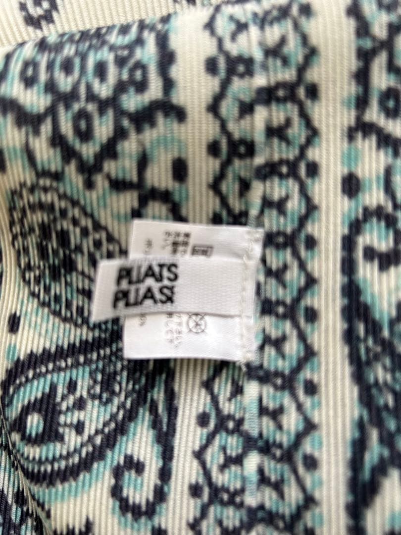 ISSEY MIYAKE イッセイミヤケ プリーツプリーズ PLEATS