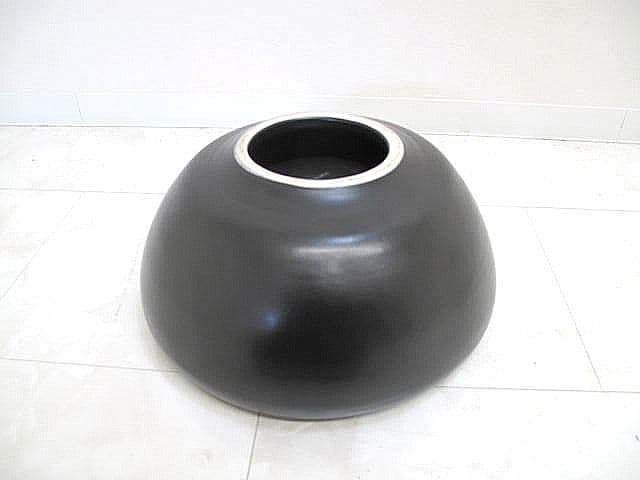 【展示品】カッシーナ「サヤスカ」陶磁器 フラワーベース 花器 インテリアオブジェ