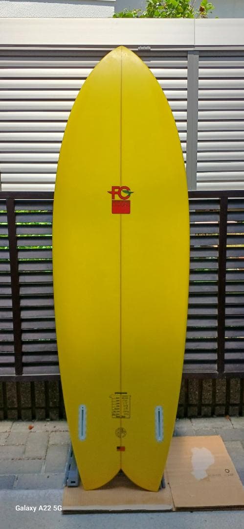 atok05 patagonia FCDサーフボード Fish Twin