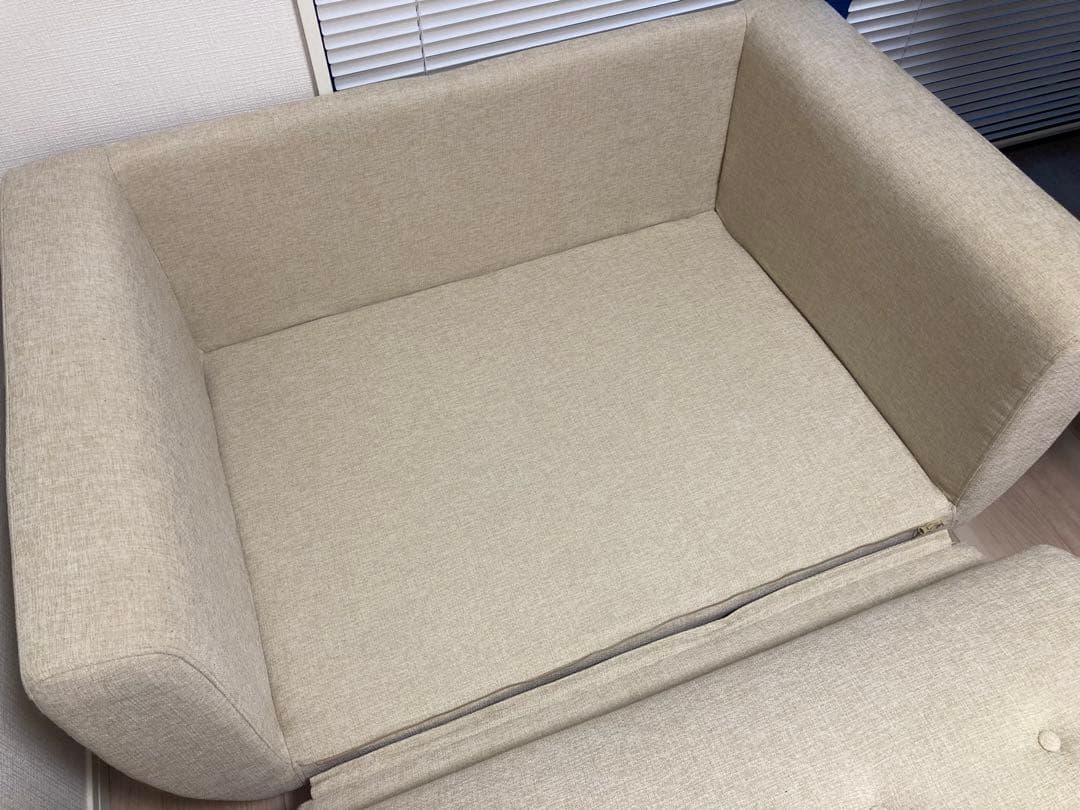 ベージュ　ソファーベッド