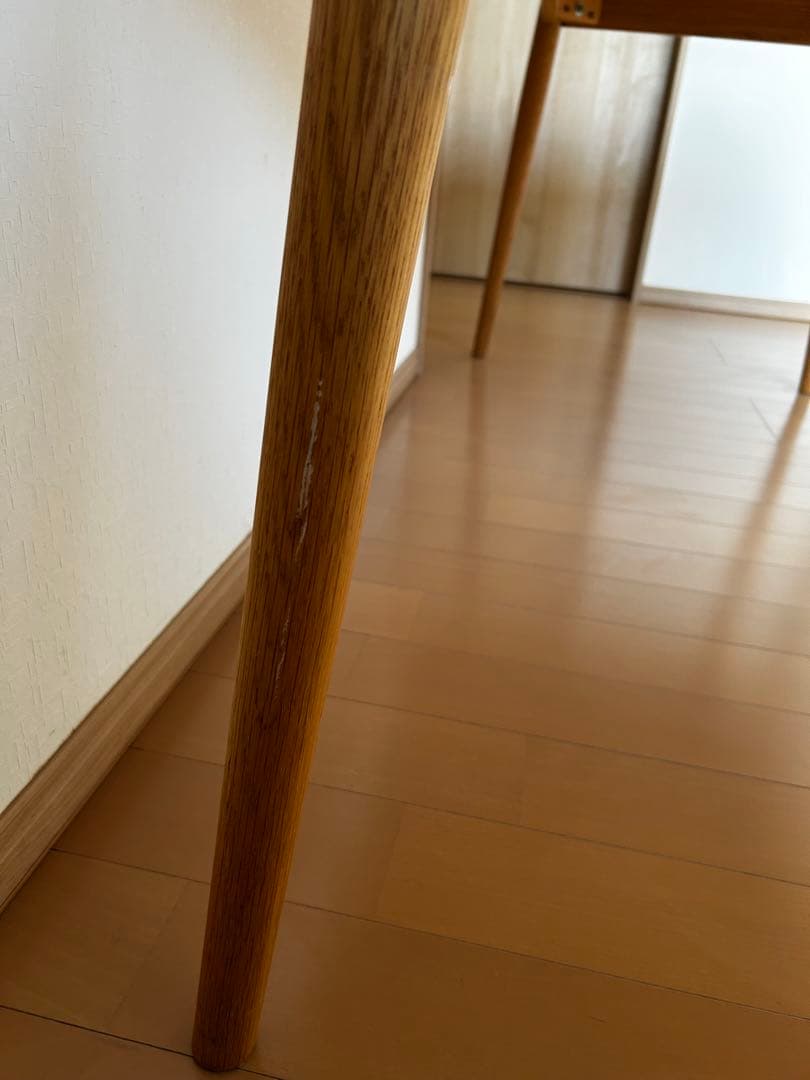 無印良品 オーク材テーブル　180 丸脚