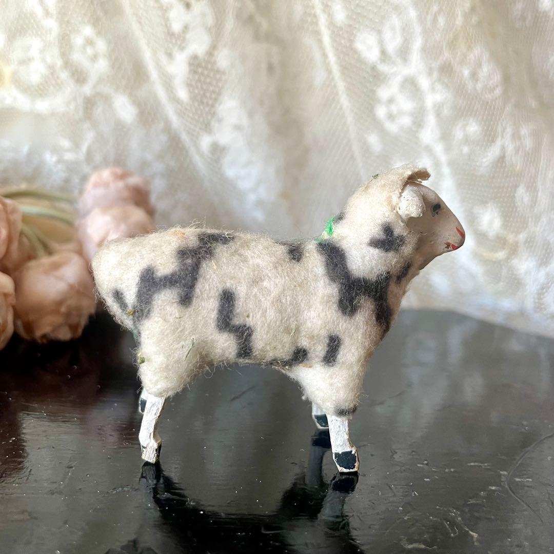 【レア】ブチ模様ミニ羊 シープ オブジェ フィギュア フランスアンティーク