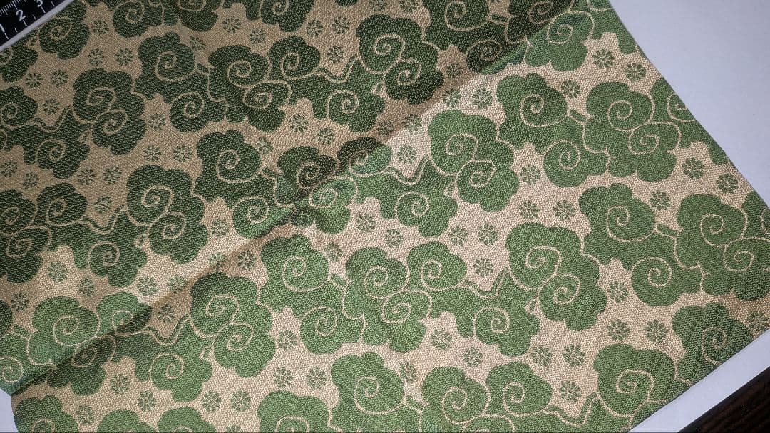 袋師土田友湖帛紗　千家十職　即中斎好　雲紹巴『香雲服紗』　表千家不審菴出袱紗