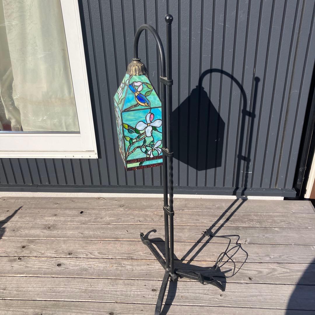 ステンドグラスランプ アイアンスタンド フロアランプ 鳥 花柄 フロアスタンド