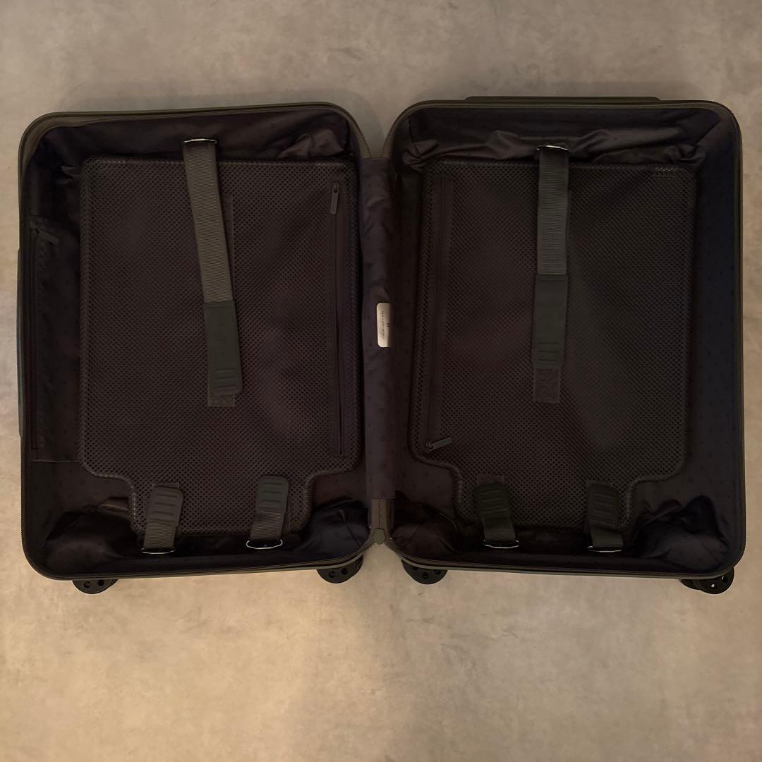 RIMOWA リモワ　エッセンシャルキャビン　カクタス　限定カラー！