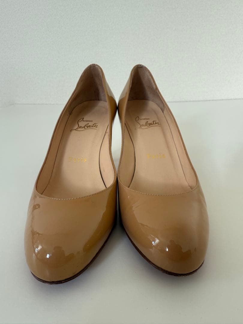 Christian Louboutin ベージュ ハイヒール　36.5