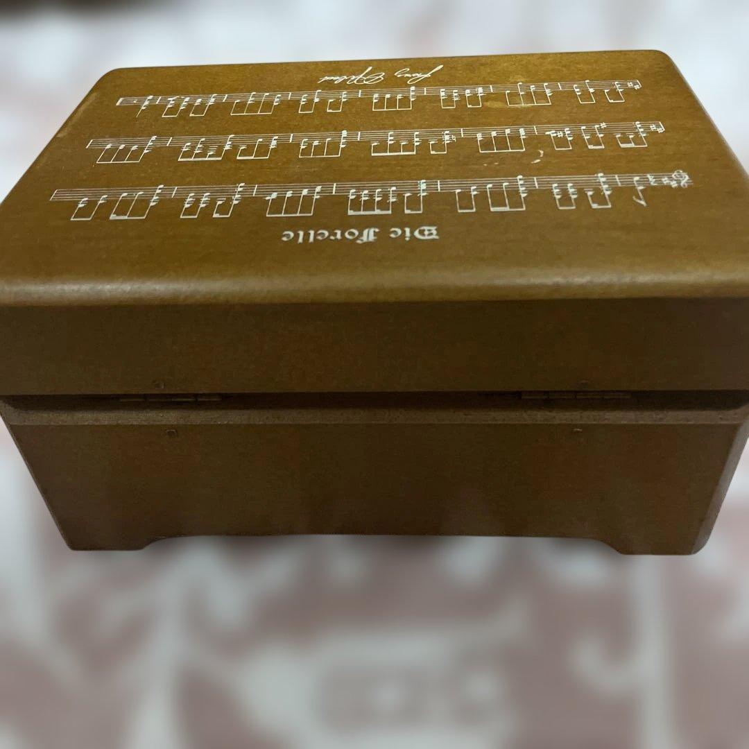 希少限定品　リュージュ社製　オルゴール 36弁　ます（Die Forelle）