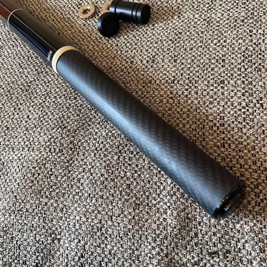 プレデター　クワイエットローラー　ビリヤード キュー　ラジアル　カーボンシャフト