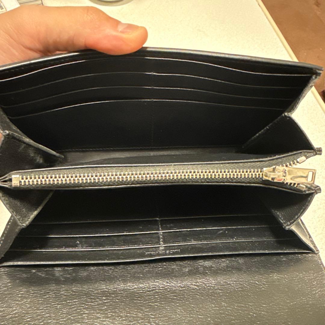 美品 サンローラン 長財布 カサンドラロゴクロコ フラップレザーブラック