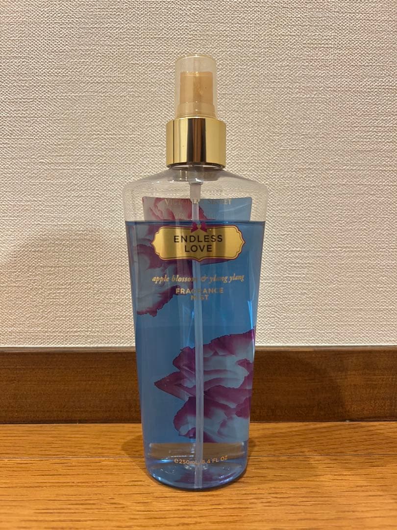 ヴィクトリアシークレット　エンドレスラブ　ボディミスト　250ml