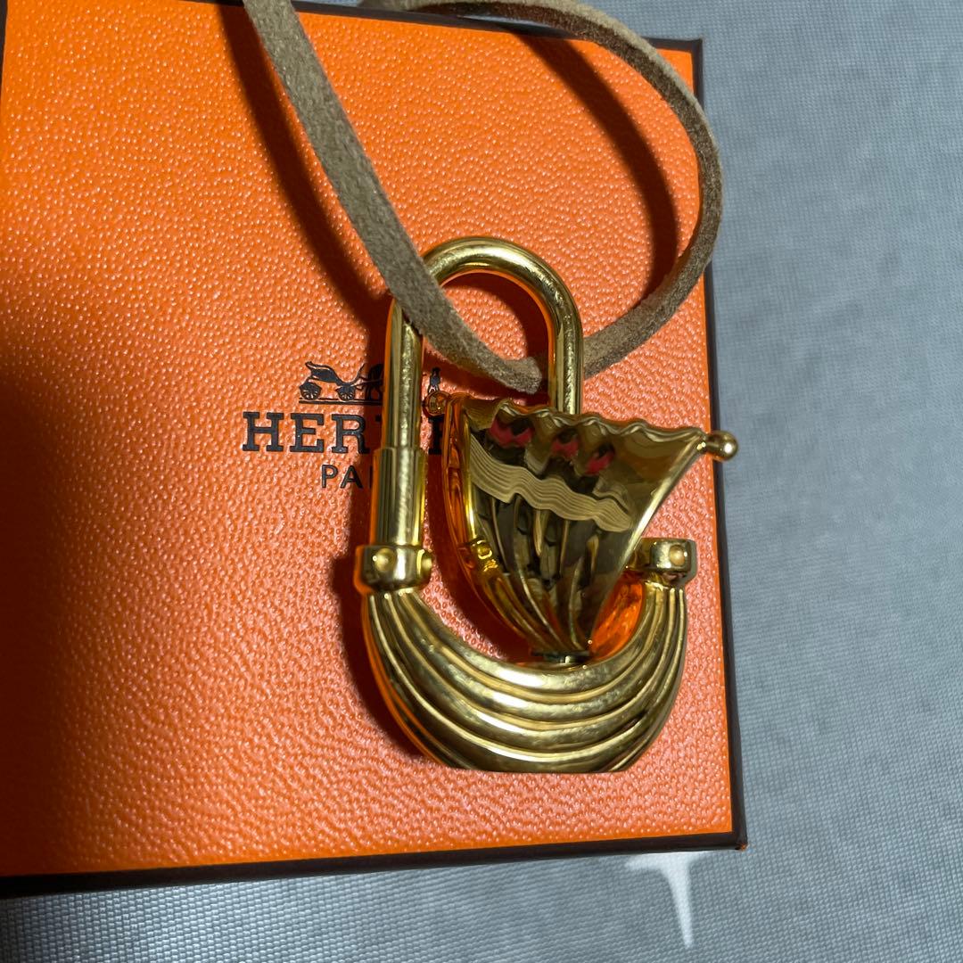美品！HERMES エルメス パリの空気 パリの風 帆船 カデナチャームゴールド