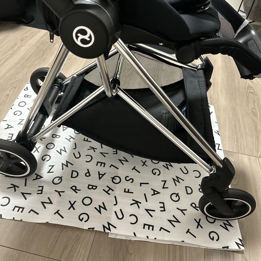【美品】 サイベックス ミオス クローム✖️セピアブラック　2024年　cybex