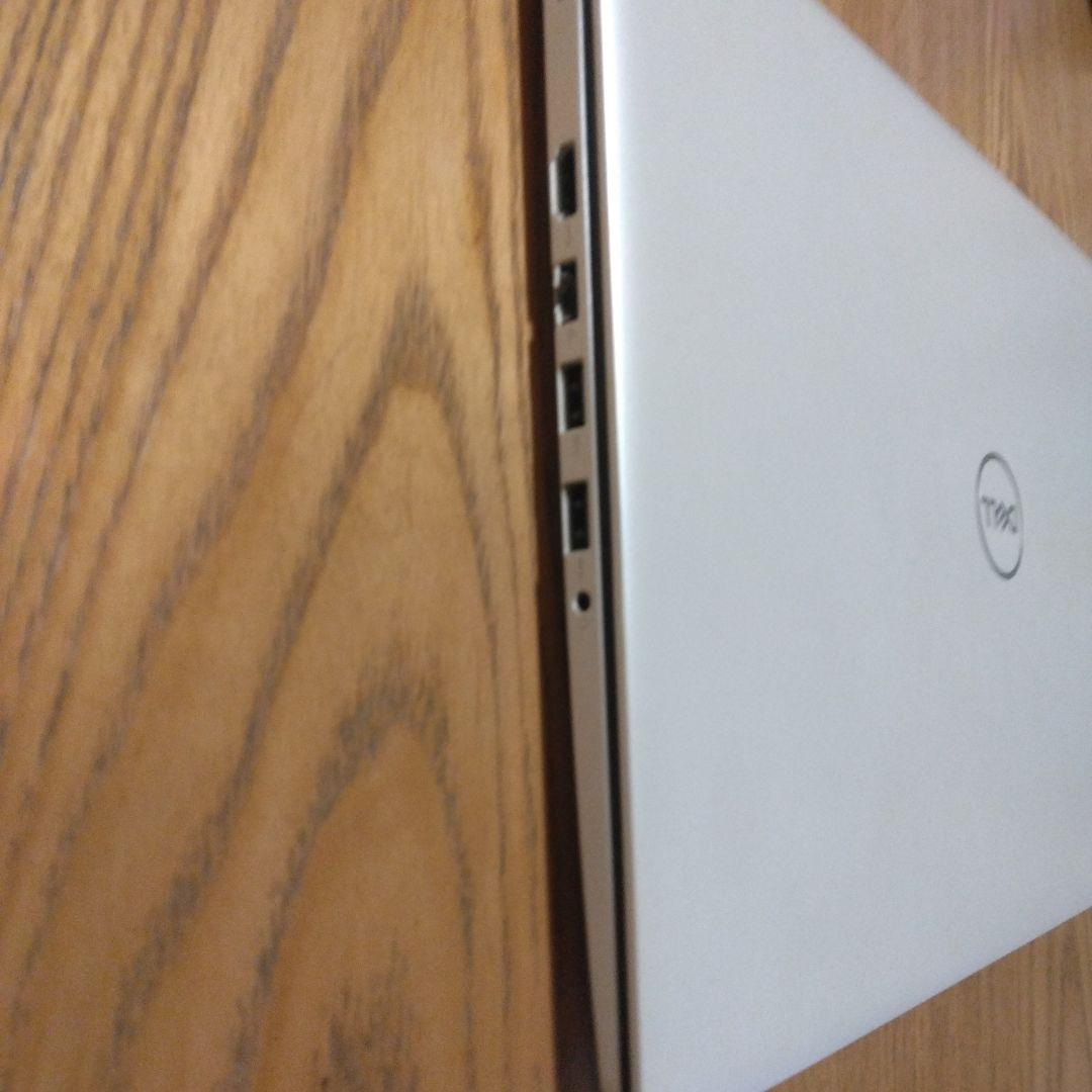 【格安】Dell Inspiron 3581 メモリ12GB SSD512GB