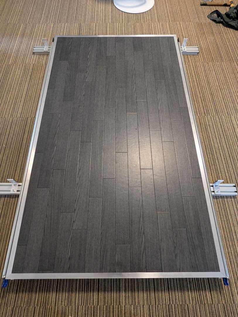 うめぞ〜　キャラバン用スライドフロア