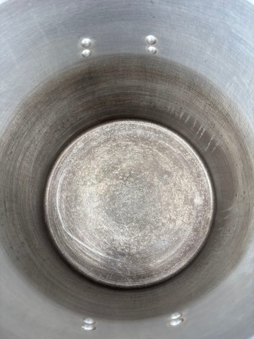業務用アルミ製寸胴鍋 蓋付き　３９cm