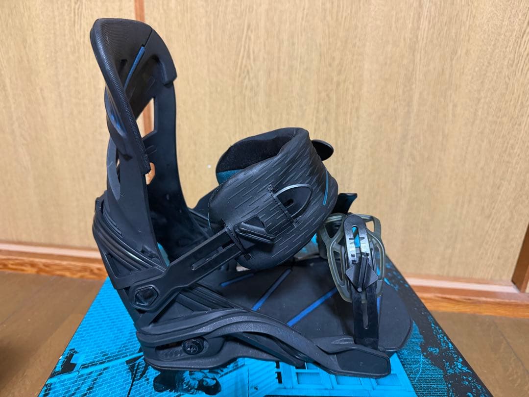 サロモン　ホログラム HOLOGRAM　BLACK　 サイズM