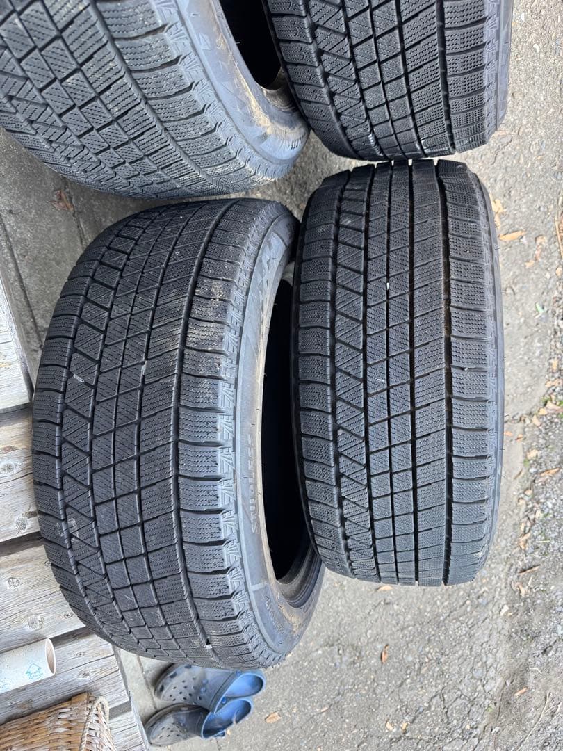 【美品】ブリザック vrx3 225/50R17 スタッドレスタイヤ②