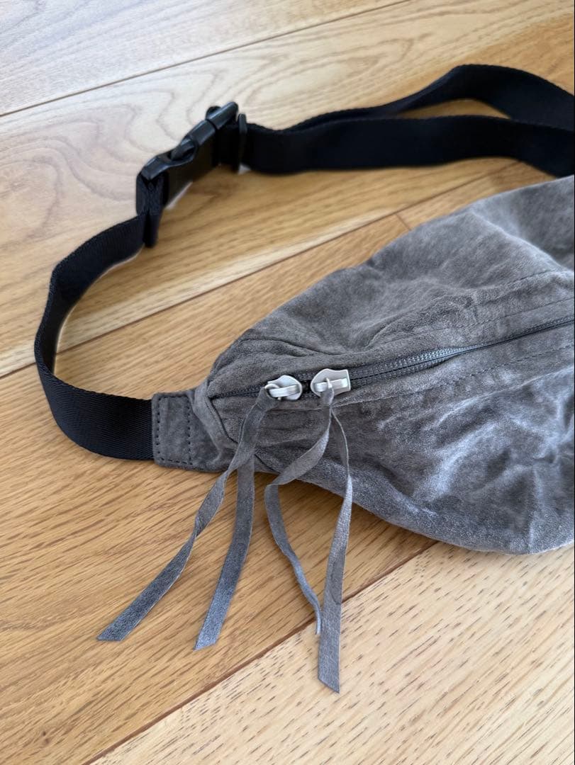 Hender Schemエンダースキーマpig waist pouch bag