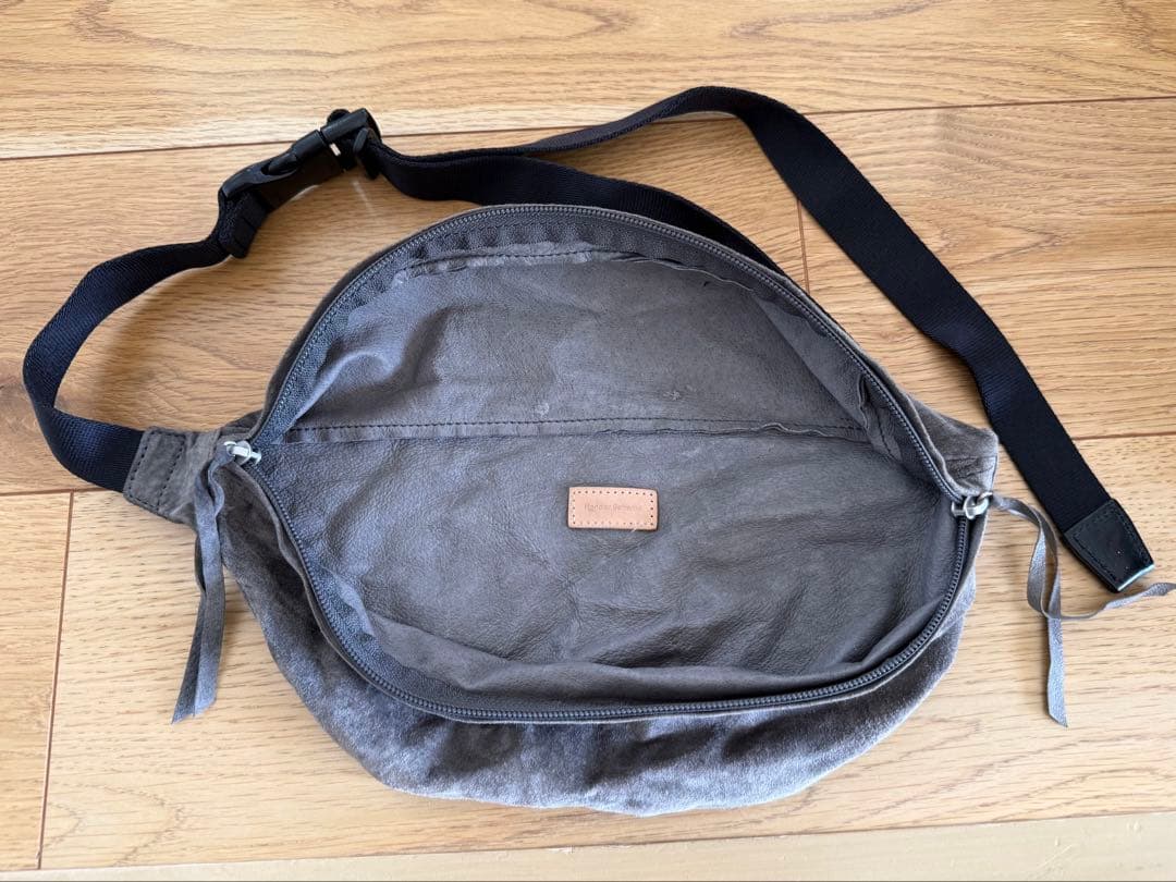 Hender Schemエンダースキーマpig waist pouch bag