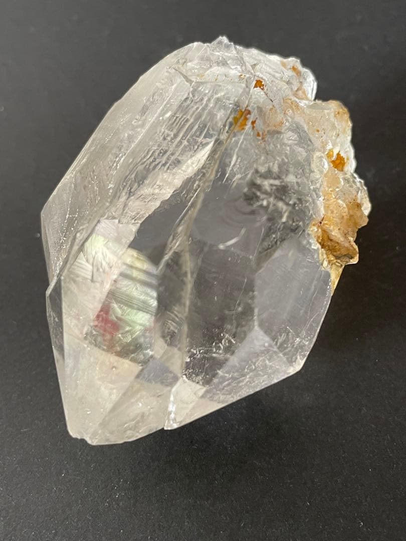 ヒマラヤ産 マニカラン ゴールデンヒーラー 水晶 原石 台座付き 80g 天然石