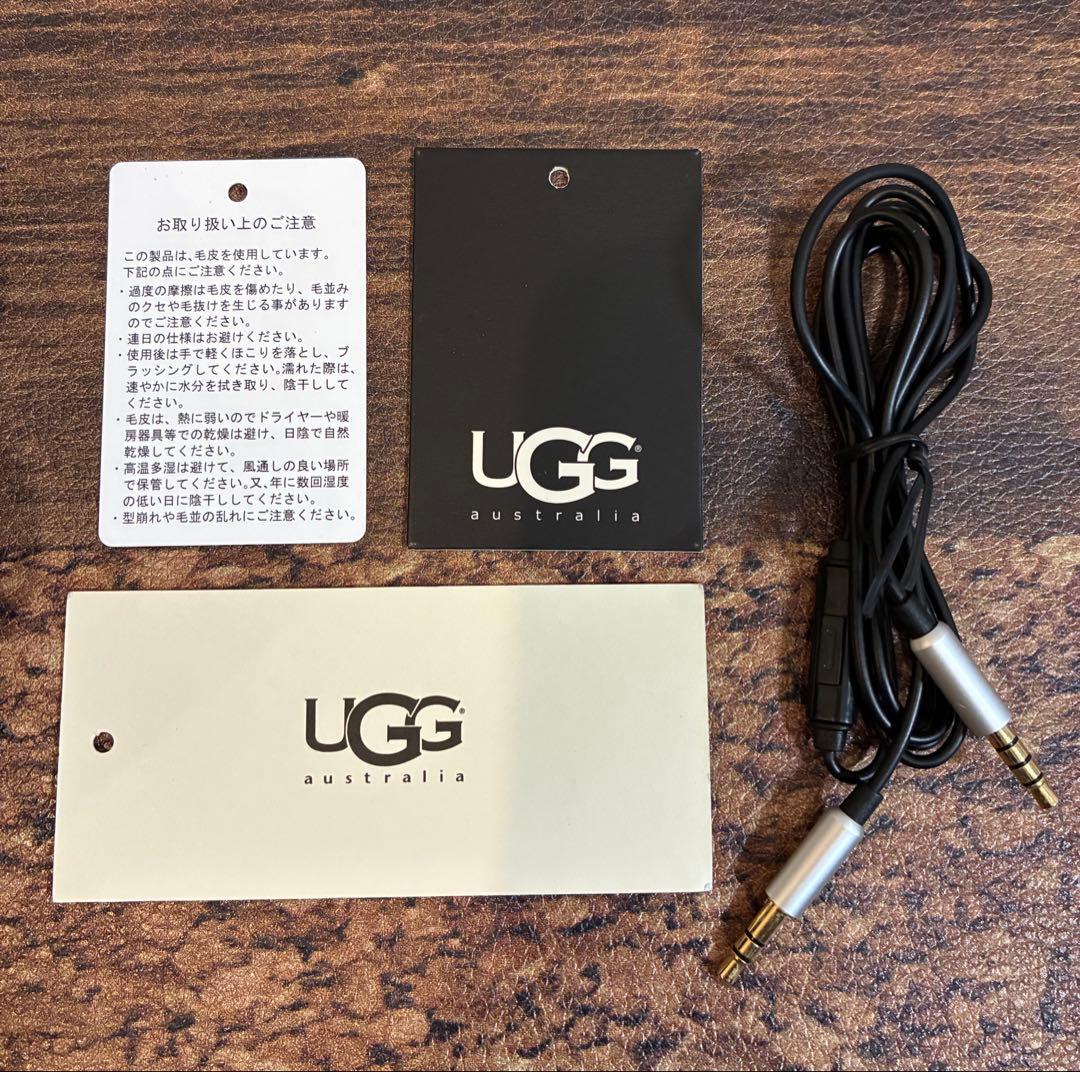 新品同　UGG アグ　ムートン耳当て　イヤー マフラー　イヤホン付　黒