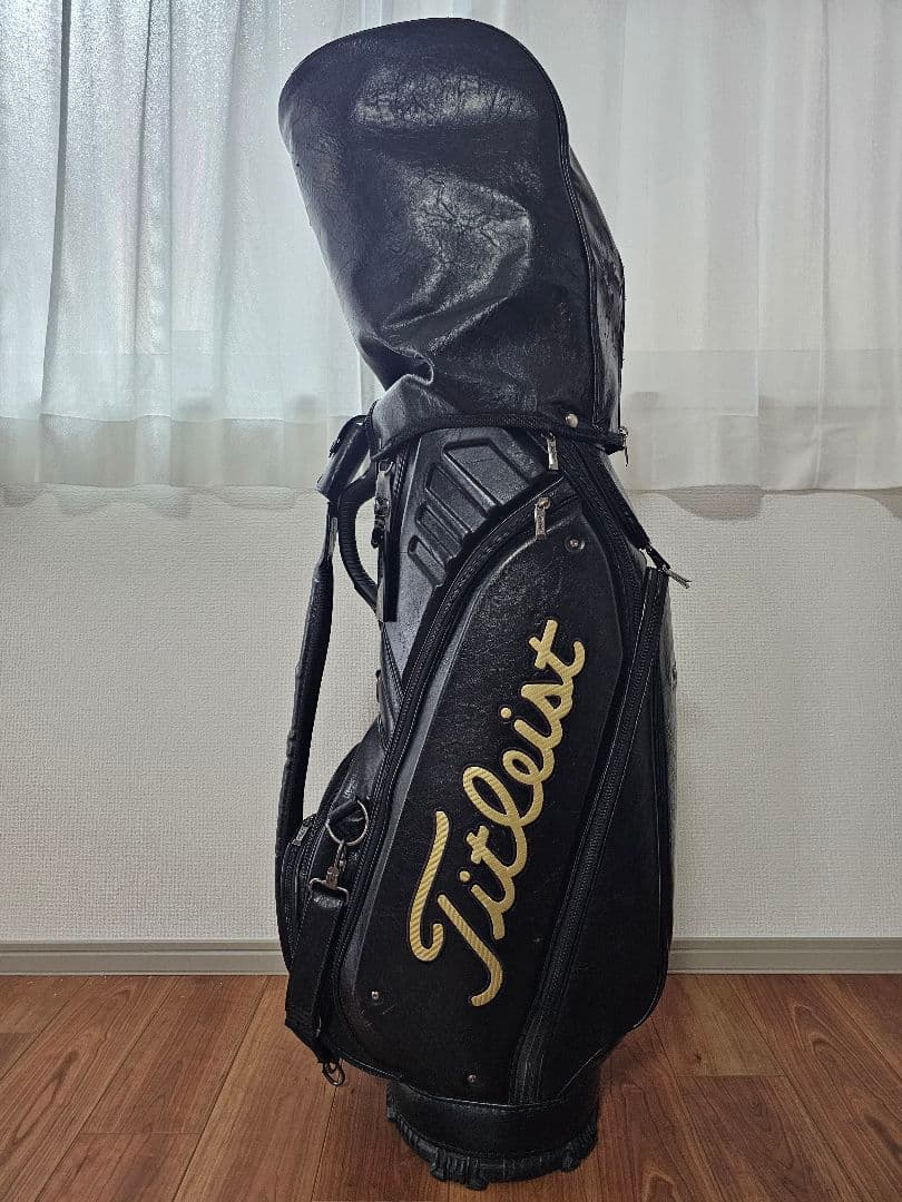 Titleist ブラック キャディバッグ 9.5型