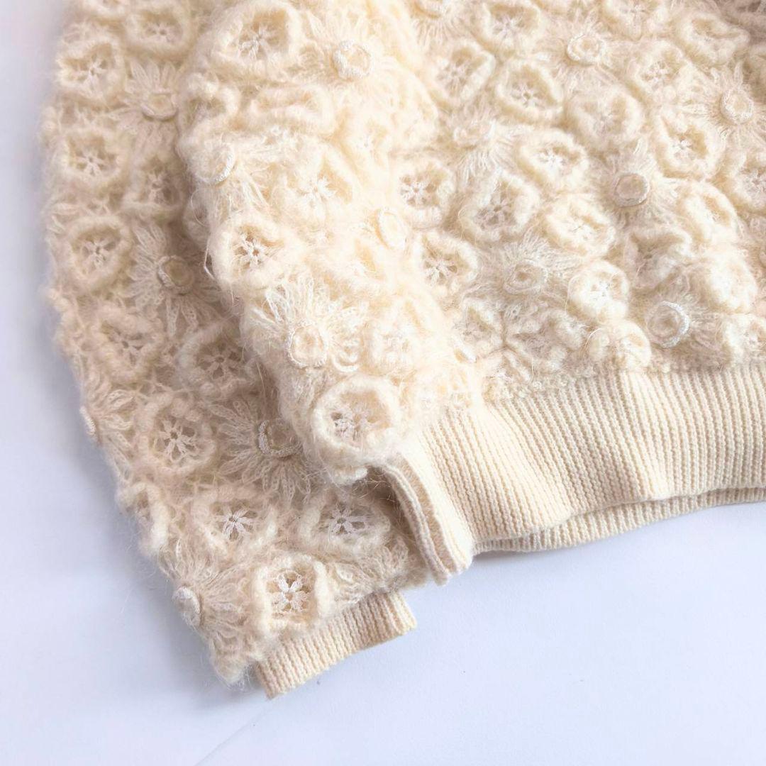 立体刺繍　ヴィンテージ　花柄　オフホワイト　ハンドニット　フラワー編み C2