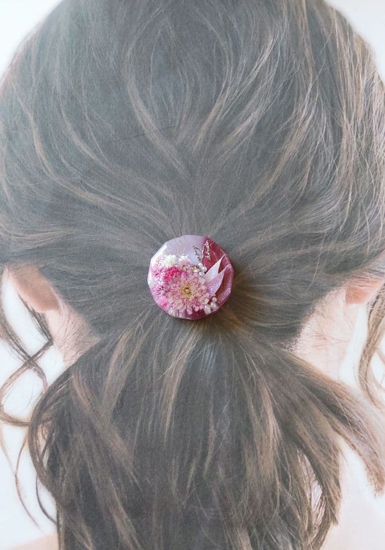 【1630】レジン　マトリカリア　ヘアゴム　ポニーフック　ブロ―チ　ハンドメイド