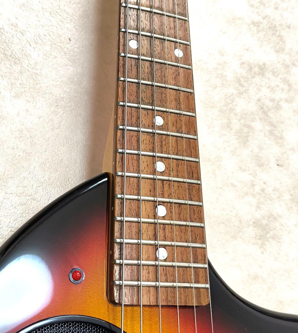 【超美品】ZO-3 芸達者 3TS アンプ内蔵ミニギター 専用ケース付