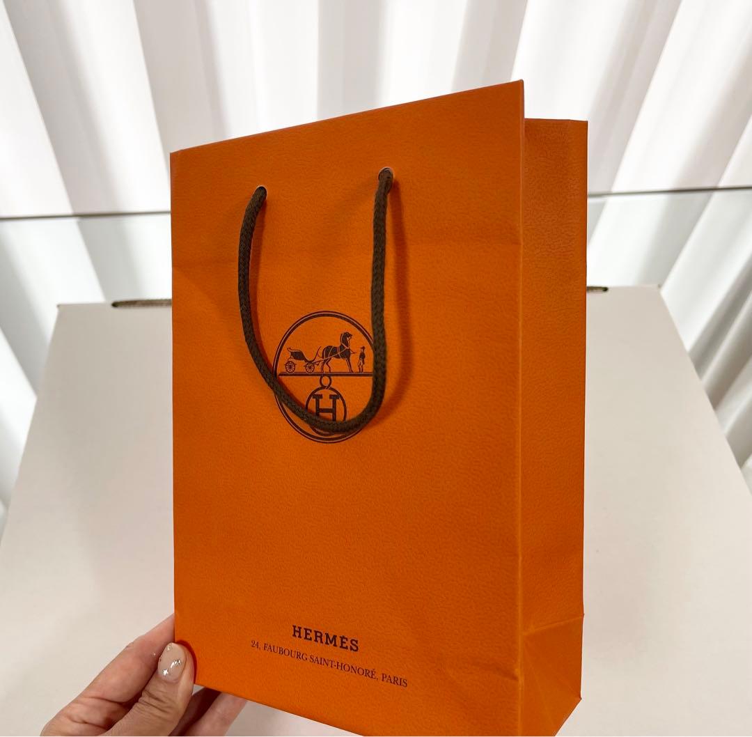 HERMES エルメス Epaulettes de Galaツイリースカーフ
