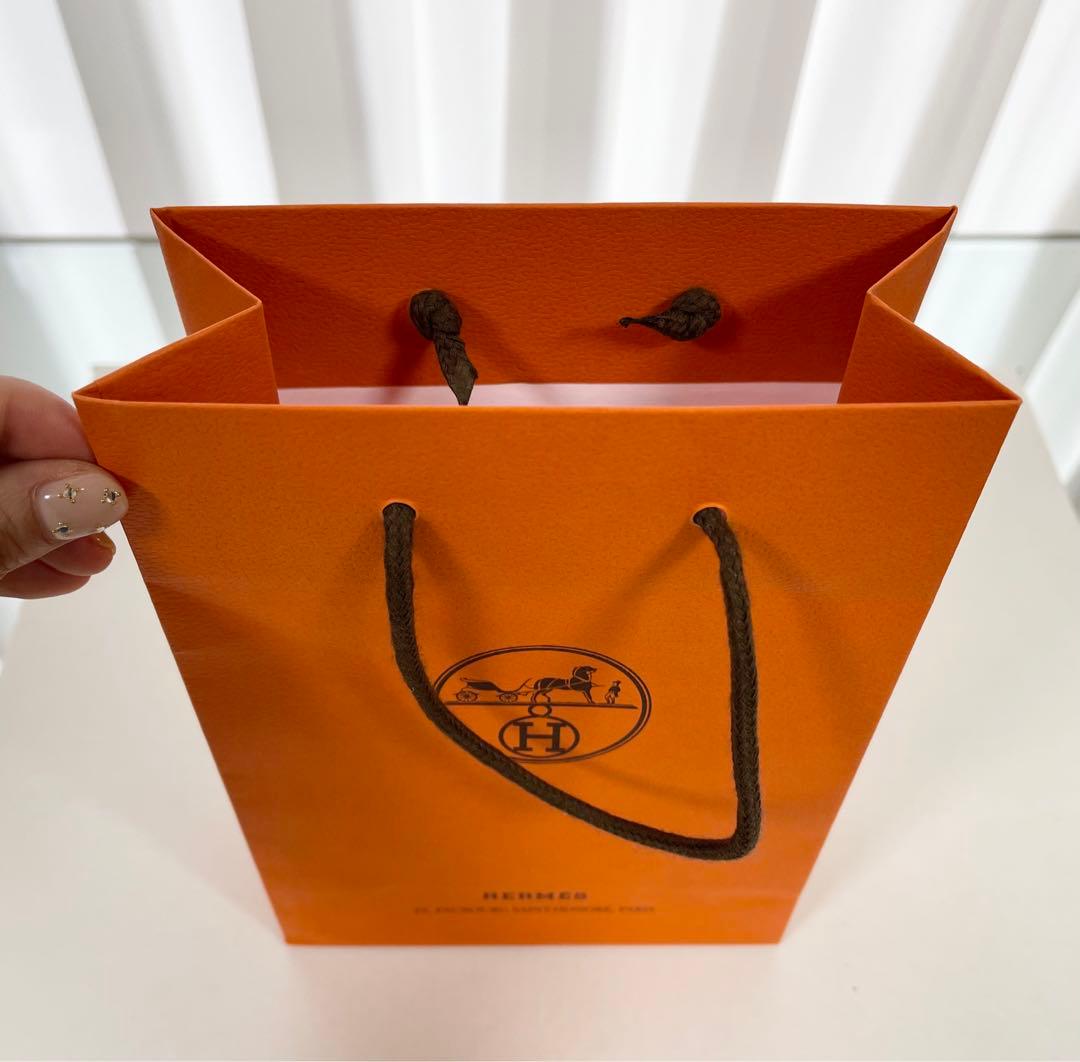 HERMES エルメス Epaulettes de Galaツイリースカーフ