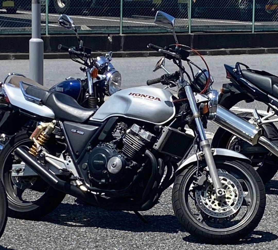 HONDA　CB400SF　nc31　リアフェンダー　テールランプ、ウィンカー付