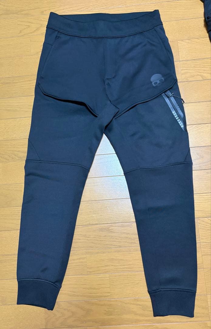 未使用品　ハイドロゲン　ジャージ上下　パーカーM パンツL