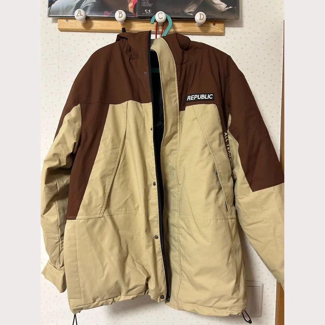 REPUBLIC&CO Mサイズ　ブラウン　スノーボードウェア　美品