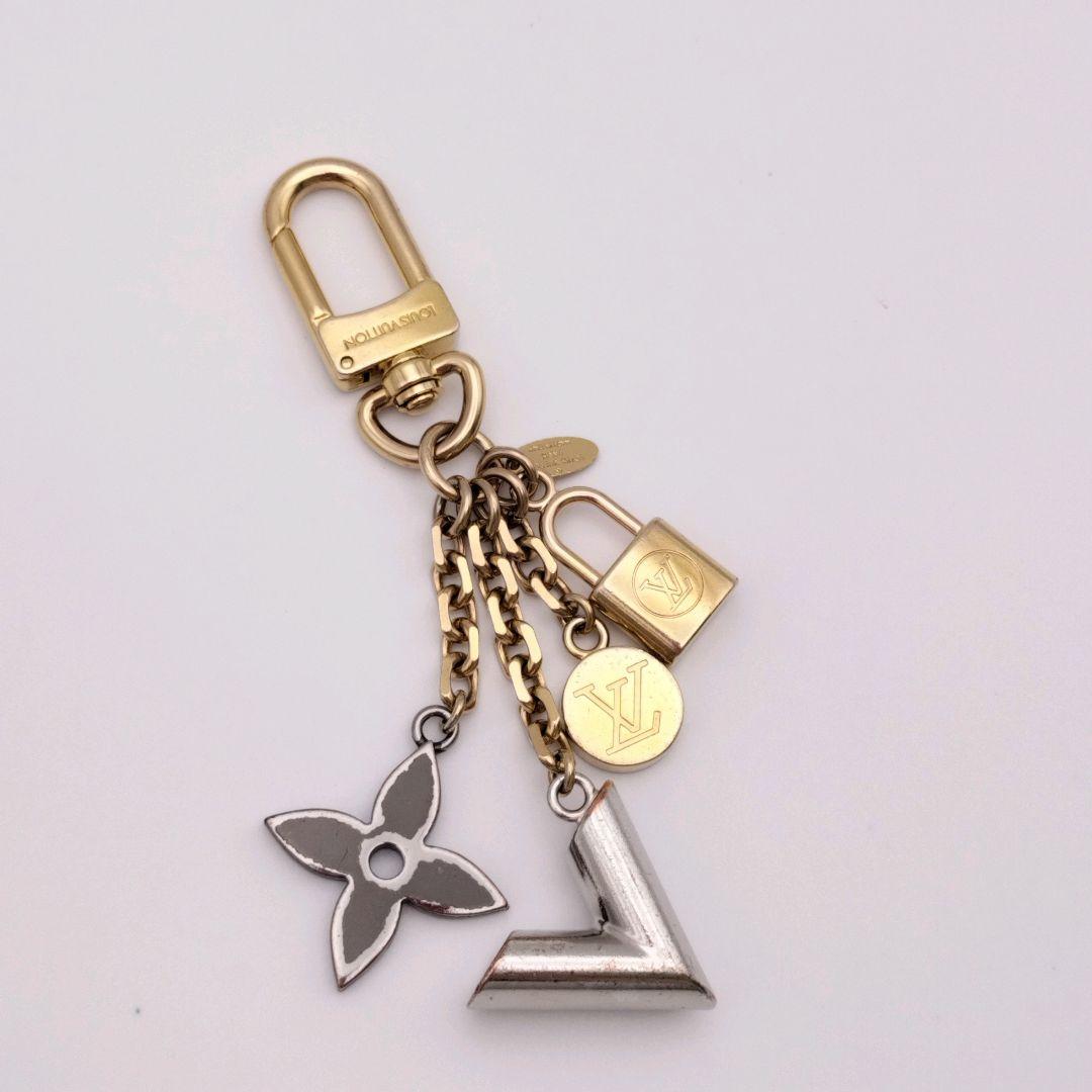 【✨お値打ち✨】カレイドV チャーム キーホルダー キーリング ルイヴィトン