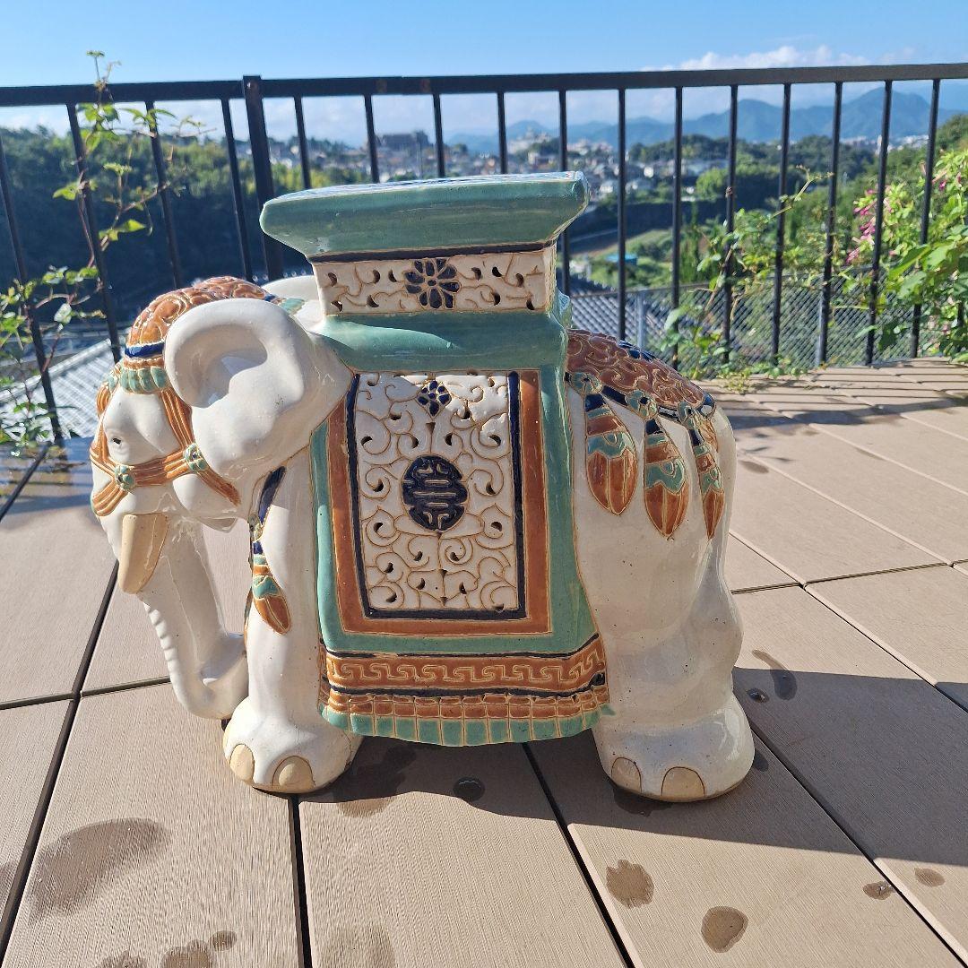 陶器製象オーナメント