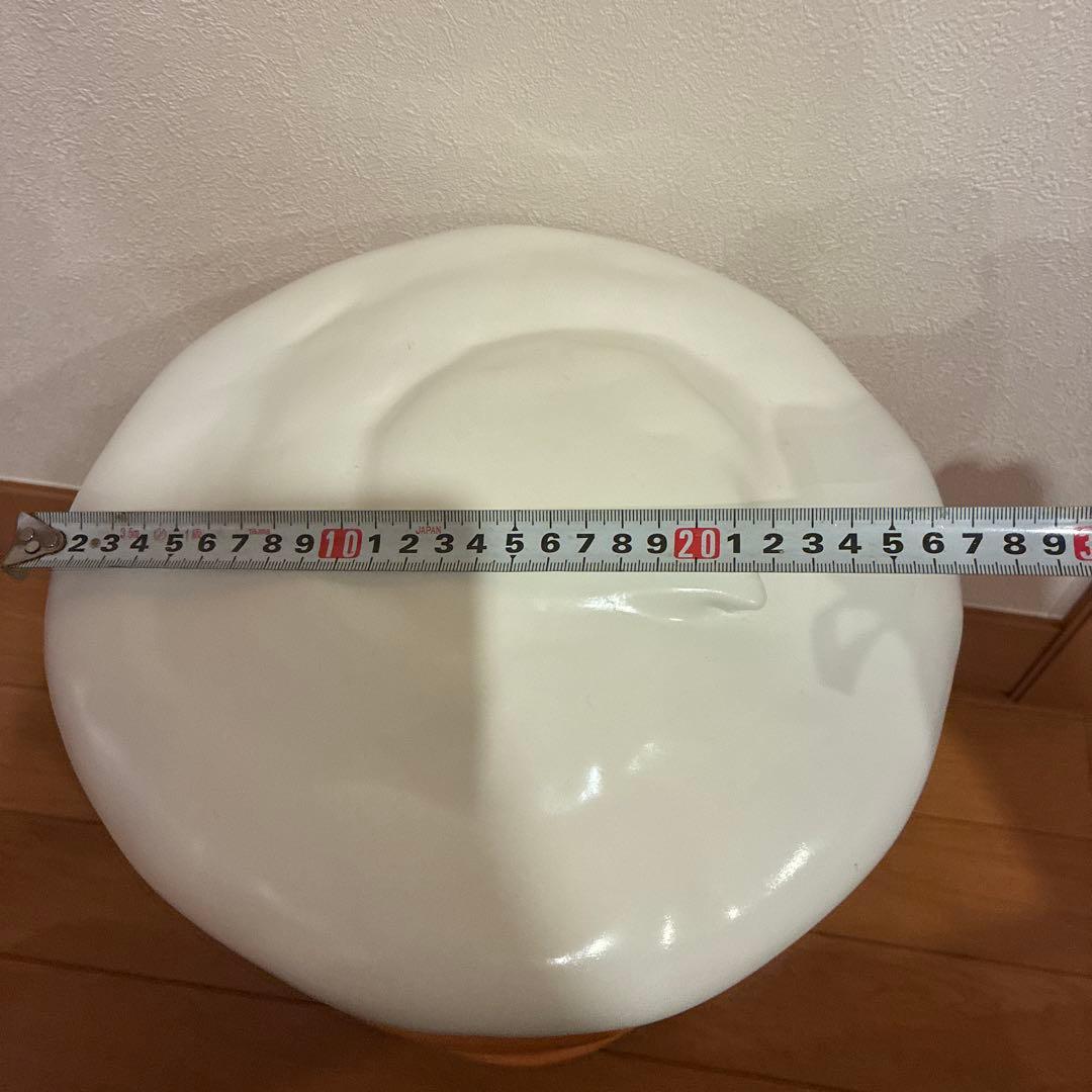 ロータリーヒロ　イースねアイスクリーム　椅子
