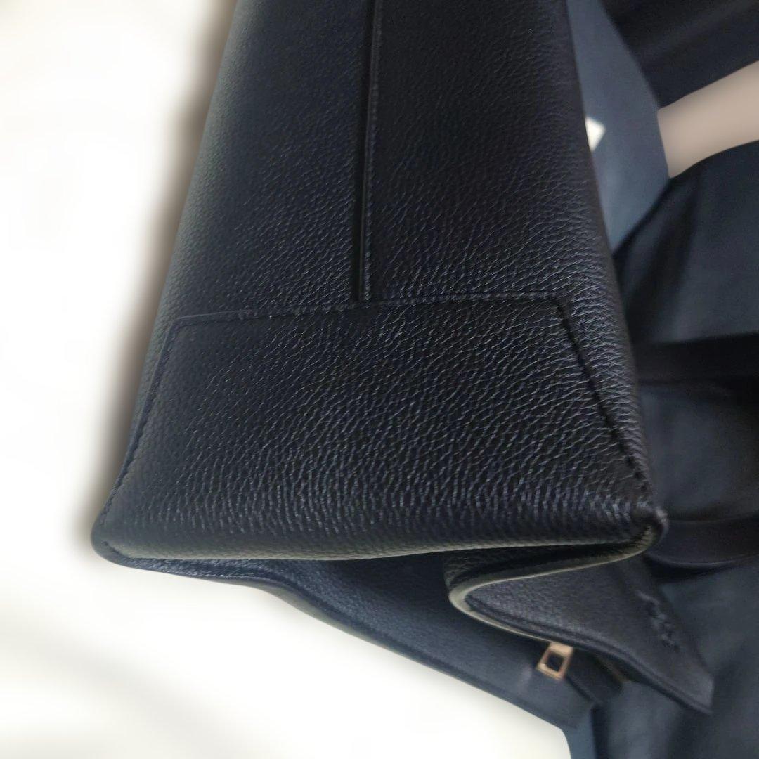 LOEWE バックルトート