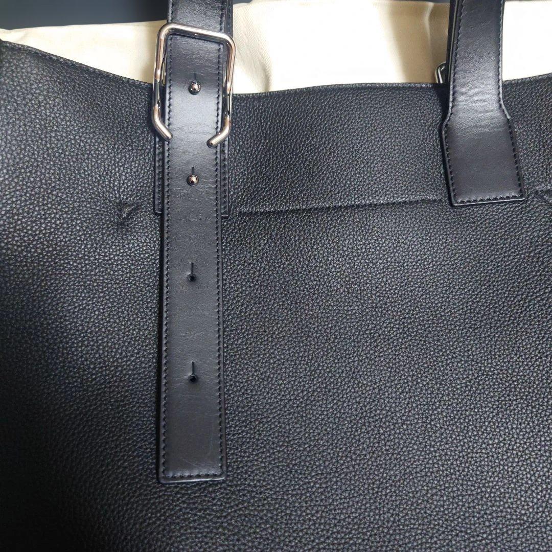 LOEWE バックルトート