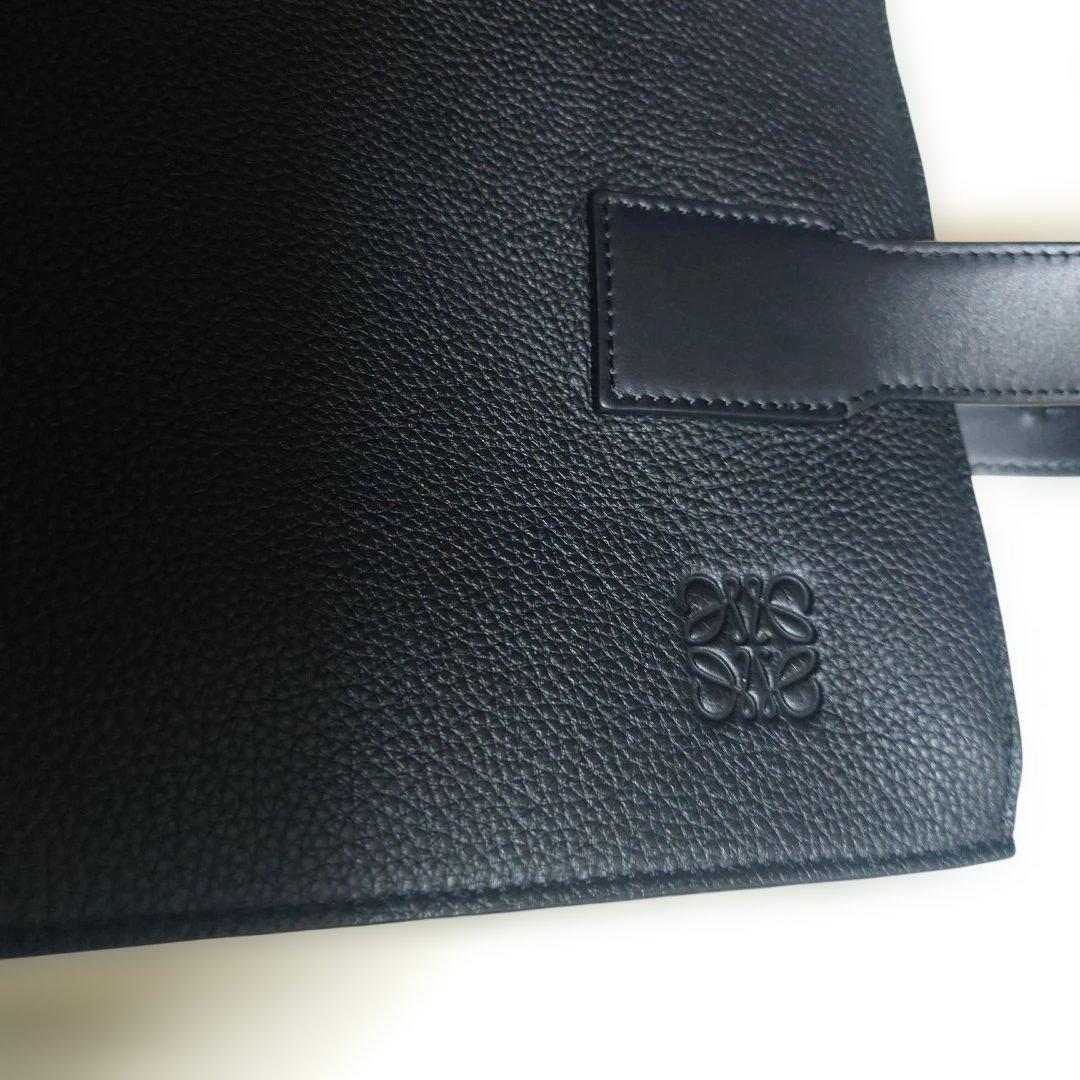 LOEWE バックルトート