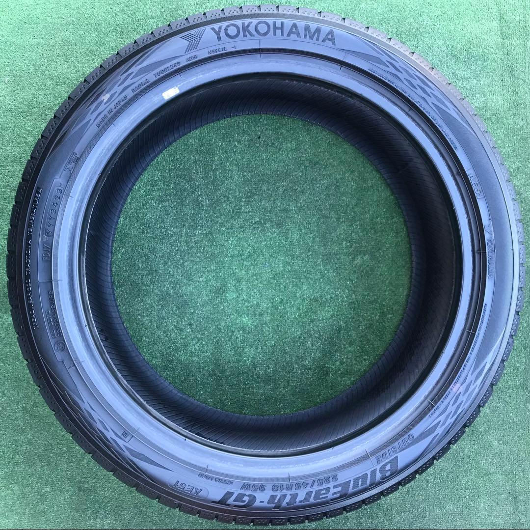 225/45 R18 YOKOHAMA BluEarth-GT AE51、4本