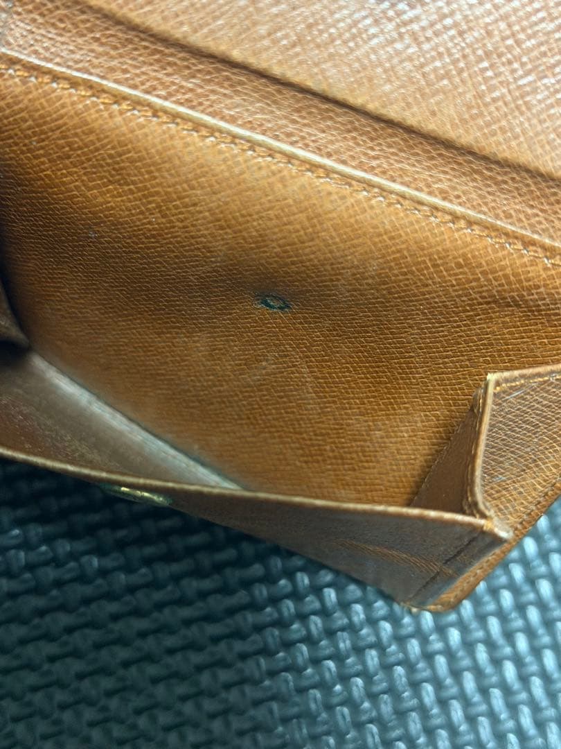 LOUIS VUITTON ルイヴィトン モノグラム 二つ折り 財布