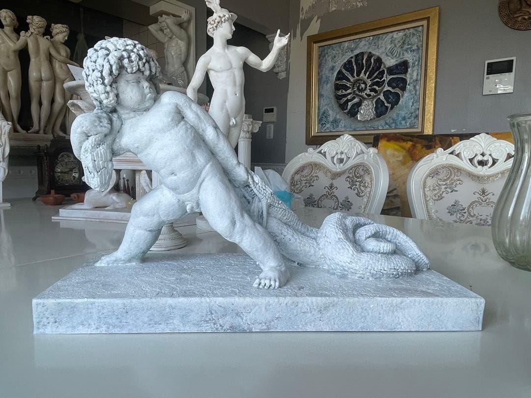 赤ちゃんヘラクレスが蛇を絞め殺す Hercules 40х27сm